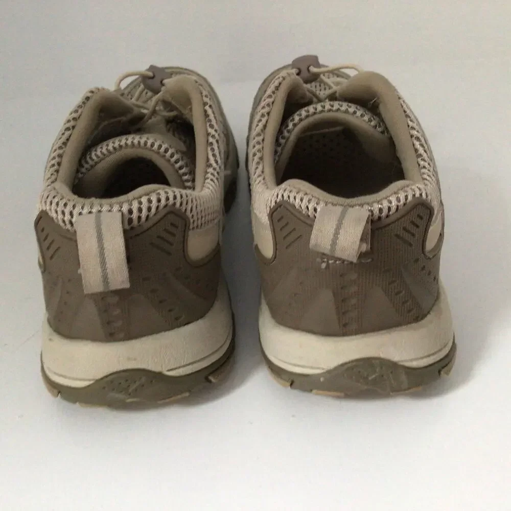 Khombu Hiking Athletic Sneakers Sz 9.5